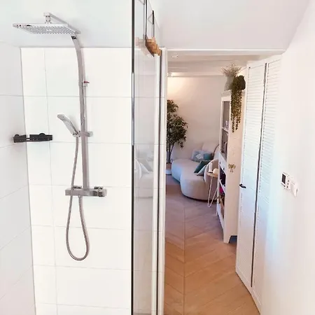 Paradise Boutique Апартаменты Зандфорт