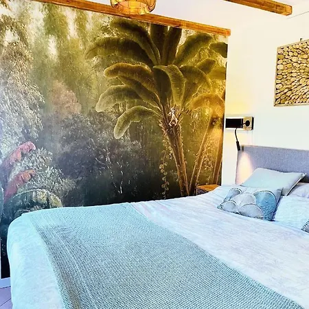 Paradise Boutique Зандфорт