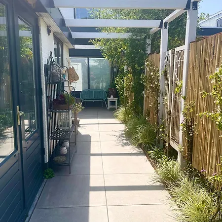 Paradise Boutique Apartment