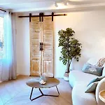 Paradise Boutique *